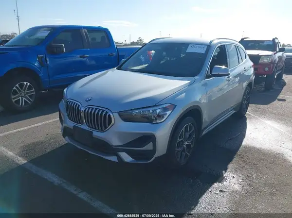 WBXJG7C0XL3L39052 2020 BMW X1 - Image 2