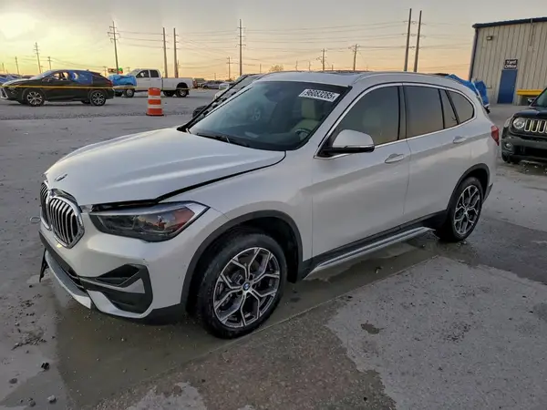 WBXJG7C0XM5S88836 2021 BMW X1 - Image 1
