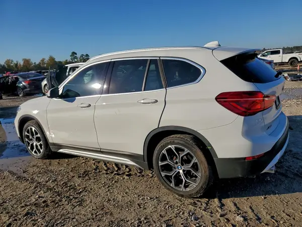 WBXJG7C0XM5U34751 2021 BMW X1 - Image 2