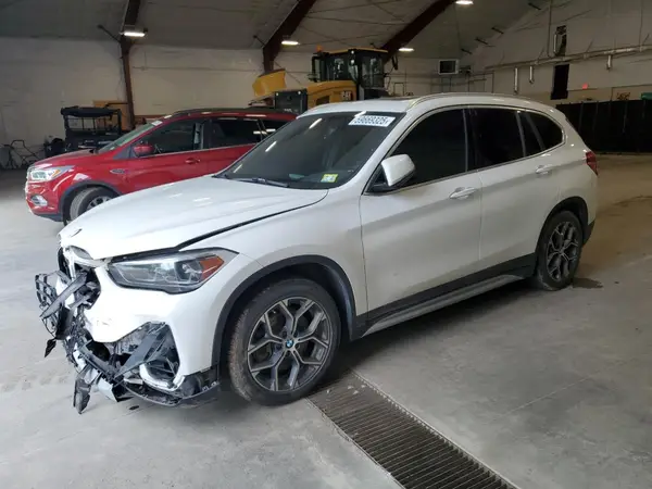 WBXJG9C00L5P42487 2020 BMW X1 - Image 1