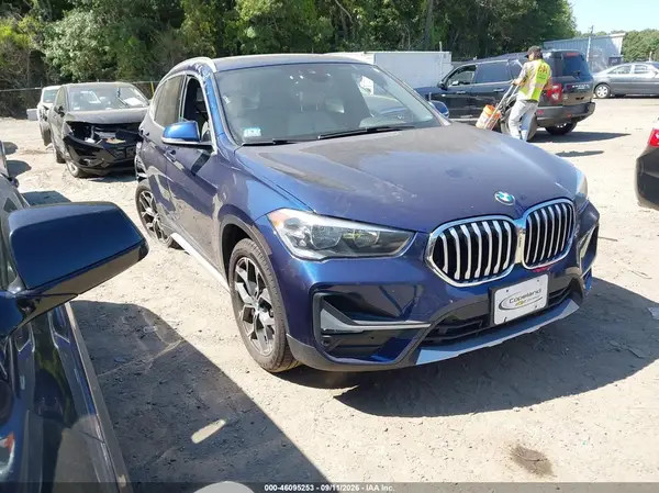 WBXJG9C00L5P98557 2020 BMW X1 - Image 1