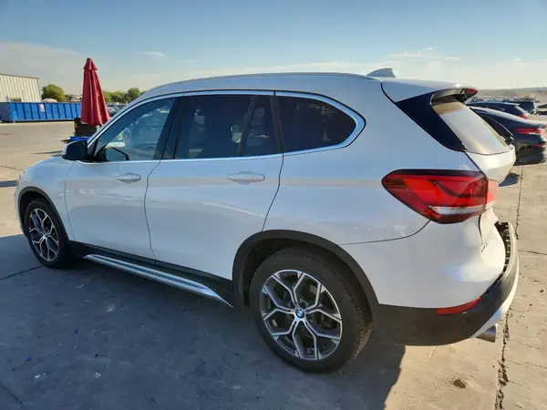 WBXJG9C00M5S78392 2021 BMW X1 - Image 2