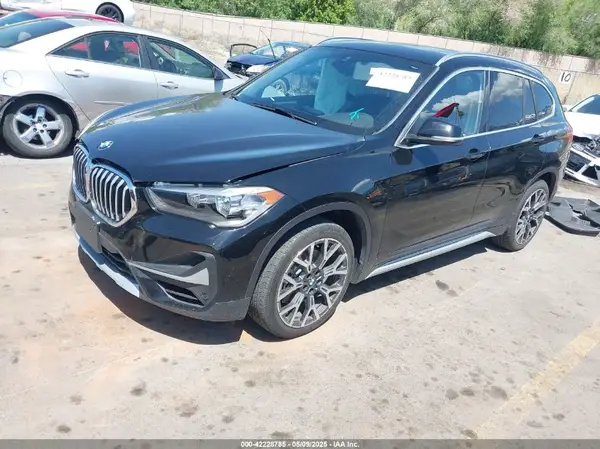 WBXJG9C00M5T85183 2021 BMW X1 - Image 2
