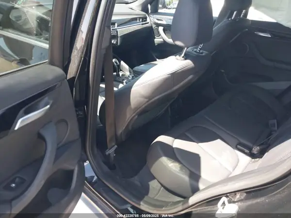 WBXJG9C00M5T85183 2021 BMW X1 - Image 8