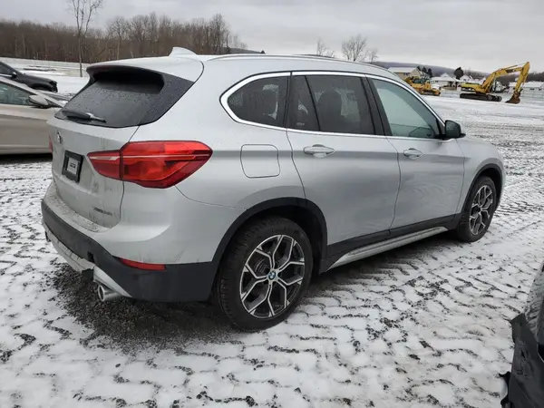 2021 BMW X1 COPART lot 43758345 auction photo 3
