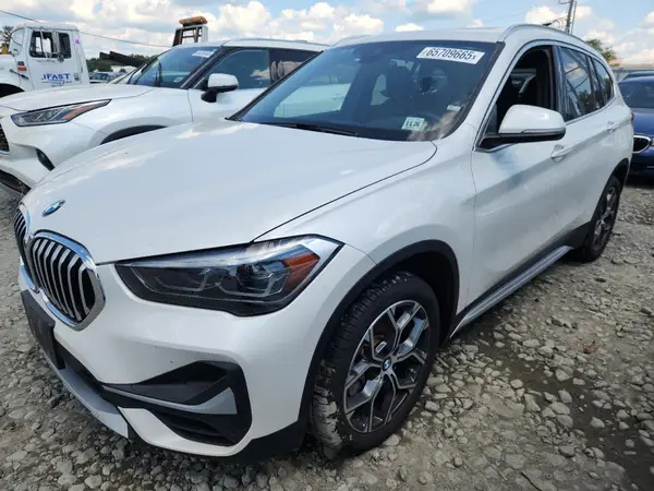 WBXJG9C00M5U41624 2021 BMW X1 - Image 1