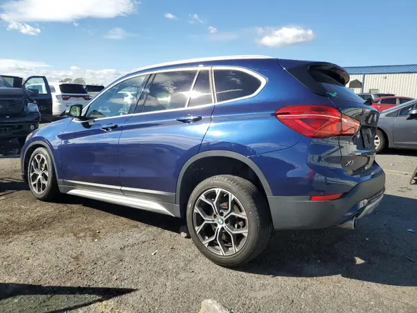 WBXJG9C01L5P22572 2020 BMW X1 - Image 2