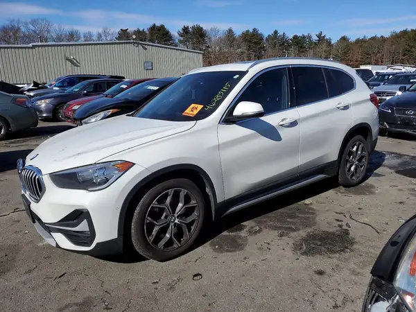 WBXJG9C01L5P56897 2020 BMW X1 - Image 1