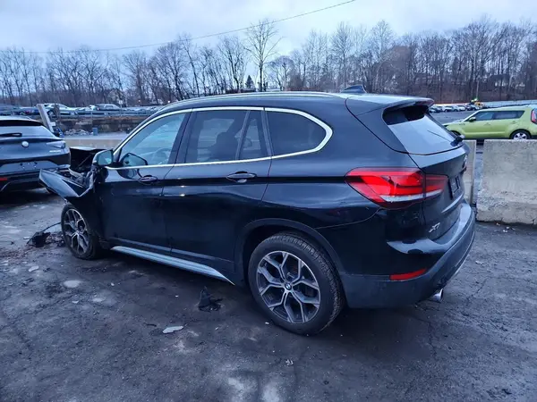 WBXJG9C01L5P65714 2020 BMW X1 - Image 2