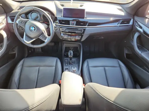WBXJG9C01M5S25961 2021 BMW X1 - Image 8