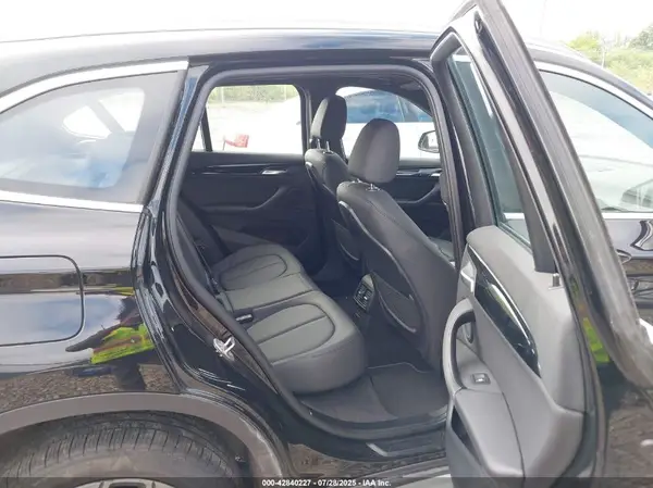 WBXJG9C01M5S35194 2021 BMW X1 - Image 8