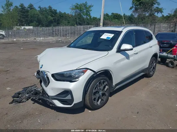 WBXJG9C01M5S45014 2021 BMW X1 - Image 2