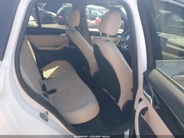 WBXJG9C01M5S45014 2021 BMW X1 - Image 8