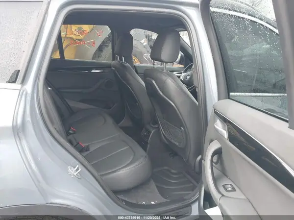 WBXJG9C01M5T18141 2021 BMW X1 - Image 8