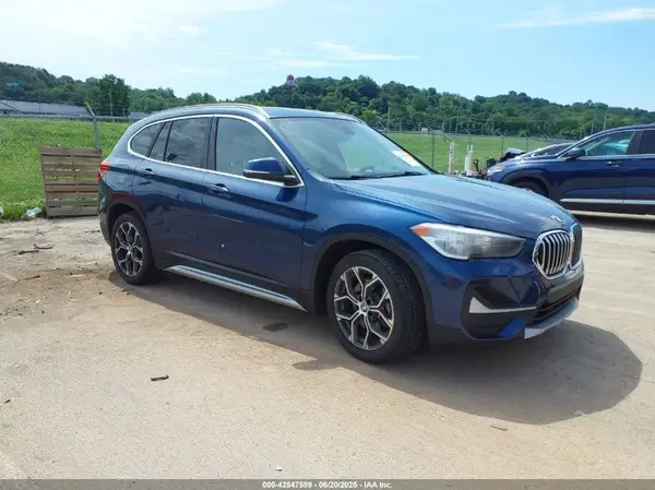 WBXJG9C01M5T80669 2021 BMW X1 - Image 1