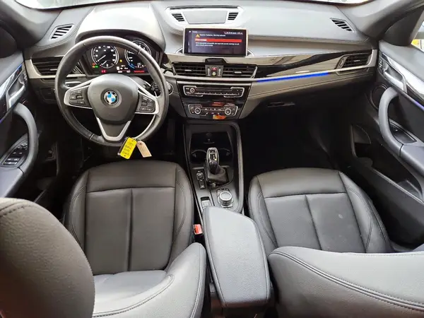 WBXJG9C01M5U09104 2021 BMW X1 - Image 8