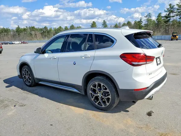 WBXJG9C01M5U27408 2021 BMW X1 - Image 2