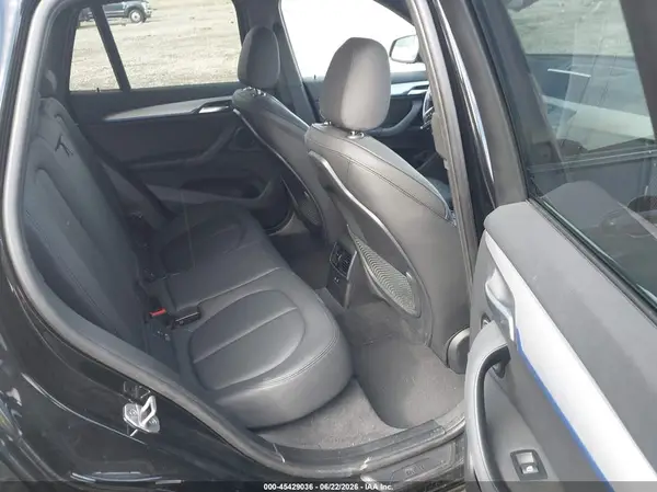 WBXJG9C01M5U39414 2021 BMW X1 - Image 8