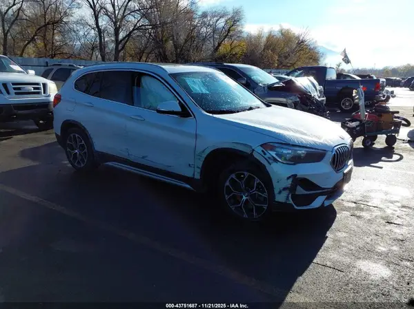 WBXJG9C01N5V05512 2022 BMW X1 - Image 1