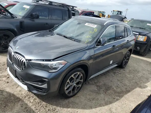 WBXJG9C02L5P29692 2020 BMW X1 - Image 1