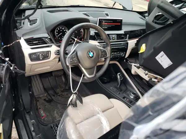 WBXJG9C02L5P82408 2020 BMW X1 - Image 8