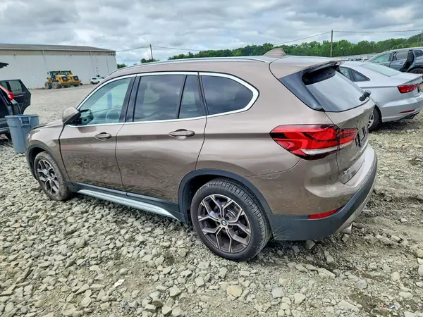 WBXJG9C02L5P98821 2020 BMW X1 - Image 2