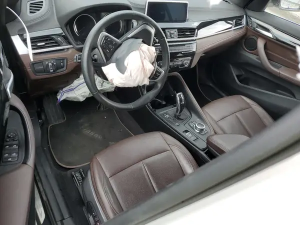 WBXJG9C02M5S69998 2021 BMW X1 - Image 8