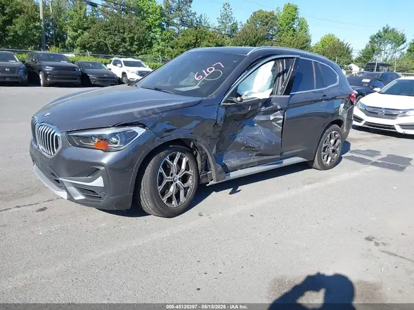 WBXJG9C02M5T16107 2021 BMW X1 - Image 2