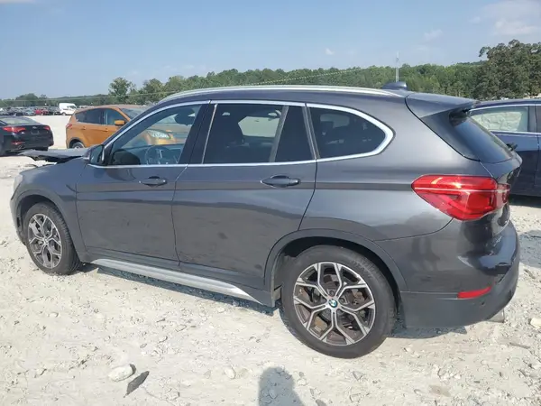 WBXJG9C02M5T91941 2021 BMW X1 - Image 2