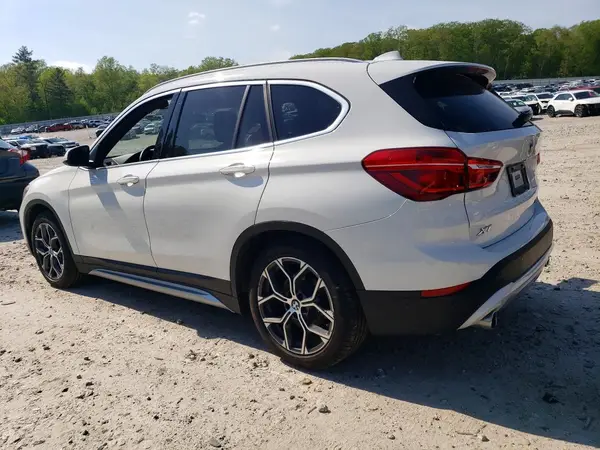 WBXJG9C03L5R29996 2020 BMW X1 - Image 2