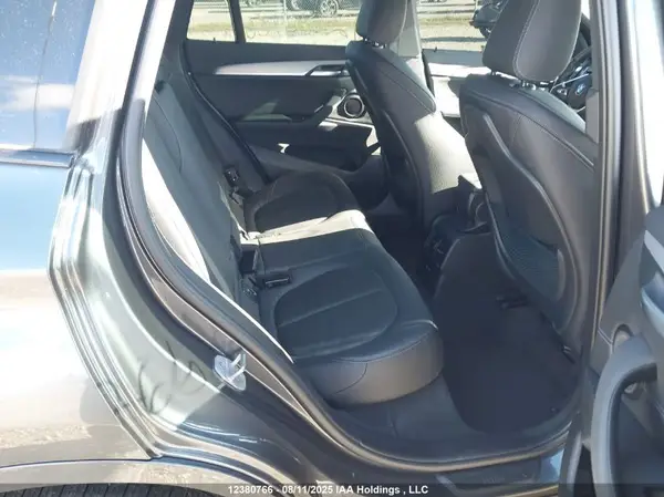 WBXJG9C03M5T26483 2021 BMW X1 - Image 8