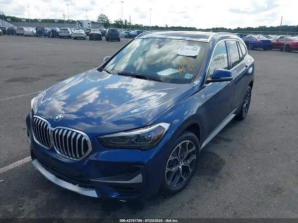 WBXJG9C03M5U13154 2021 BMW X1 - Image 2
