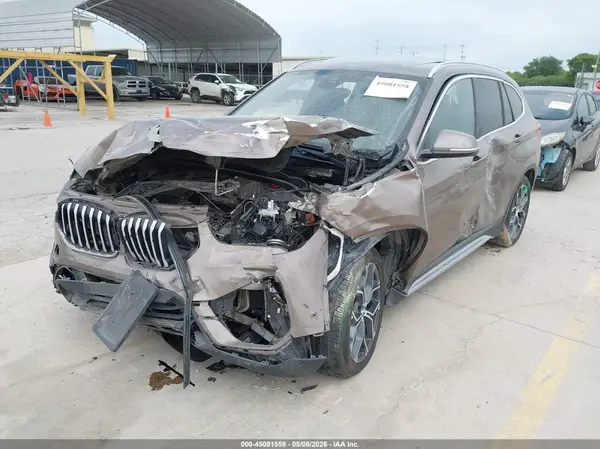 WBXJG9C04L3M24139 2020 BMW X1 - Image 2