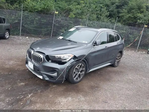 WBXJG9C04L5P43173 2020 BMW X1 - Image 2