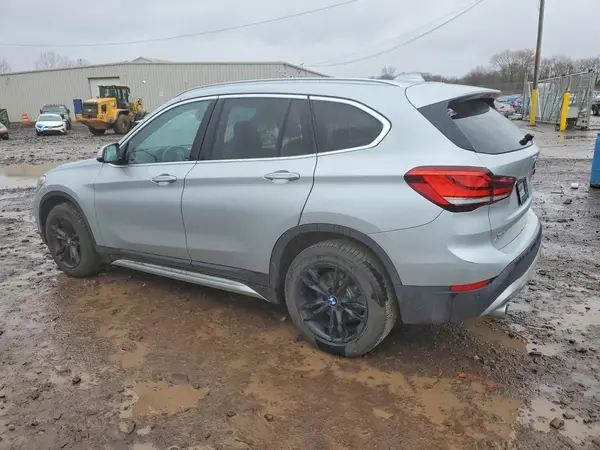 WBXJG9C04L5P74827 2020 BMW X1 - Image 2
