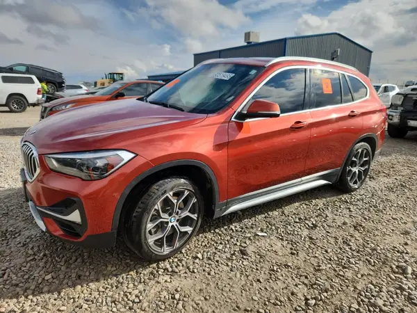 WBXJG9C04L5R18344 2020 BMW X1 - Image 1