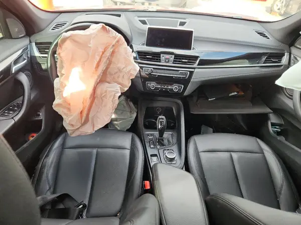 WBXJG9C04L5R18344 2020 BMW X1 - Image 8
