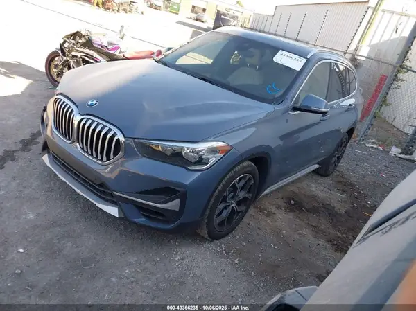 WBXJG9C04M3M68370 2021 BMW X1 - Image 2