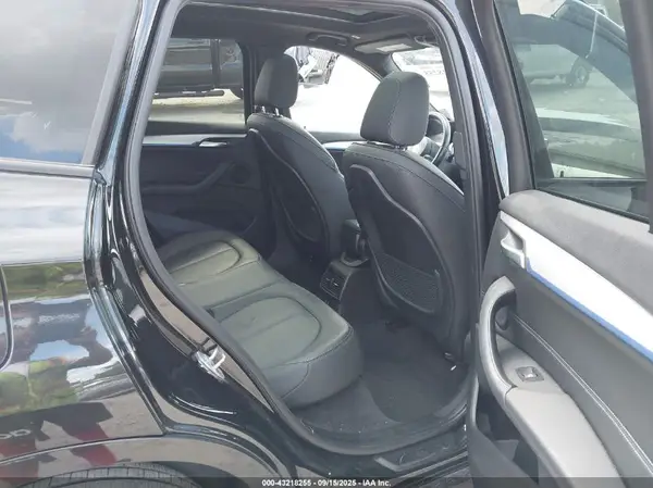 WBXJG9C04M5S64768 2021 BMW X1 - Image 8