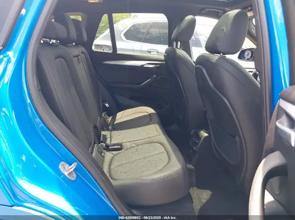 WBXJG9C04M5T61811 2021 BMW X1 - Image 8