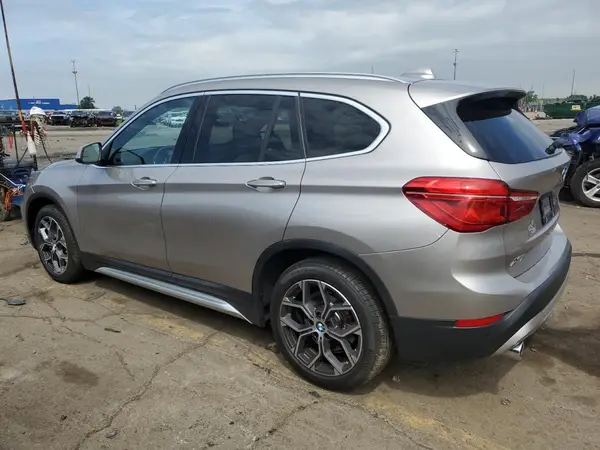 WBXJG9C04M5T81041 2021 BMW X1 - Image 2