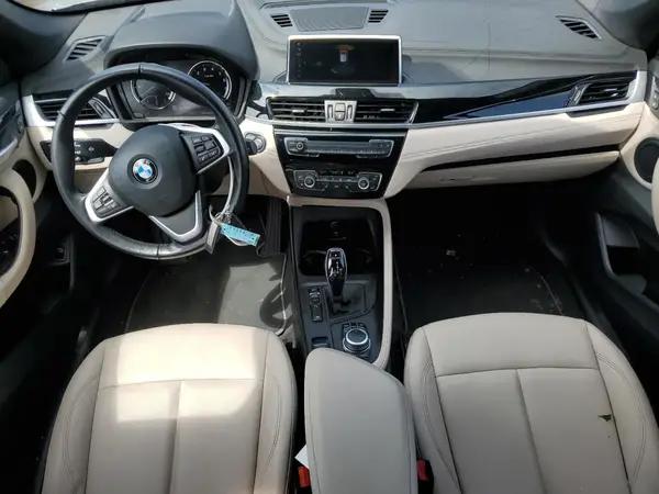 WBXJG9C04M5T81041 2021 BMW X1 - Image 8