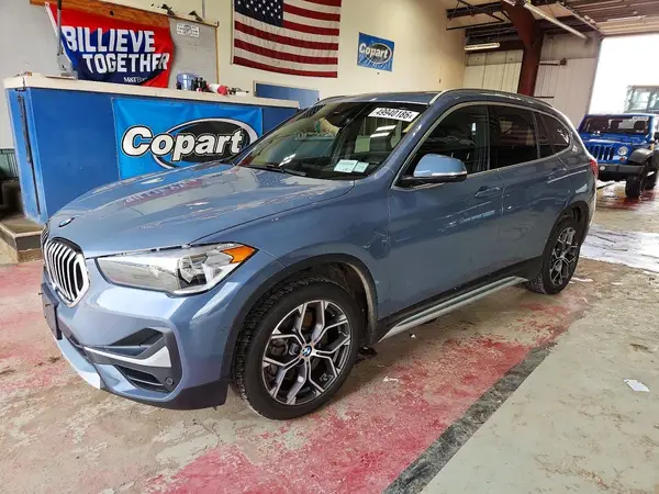 WBXJG9C04M5U48172 2021 BMW X1 - Image 1