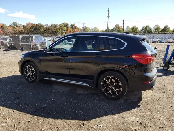 WBXJG9C04N5V48418 2022 BMW X1 - Image 2