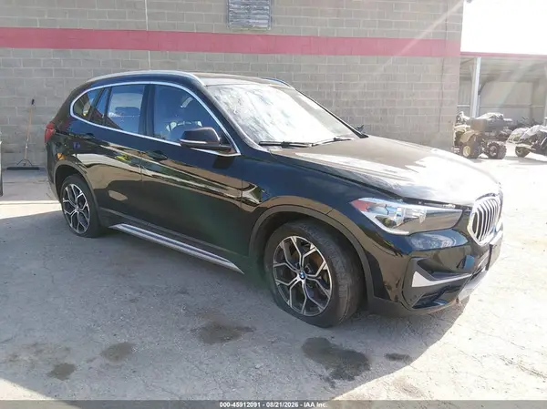 WBXJG9C05M5S28099 2021 BMW X1 - Image 1