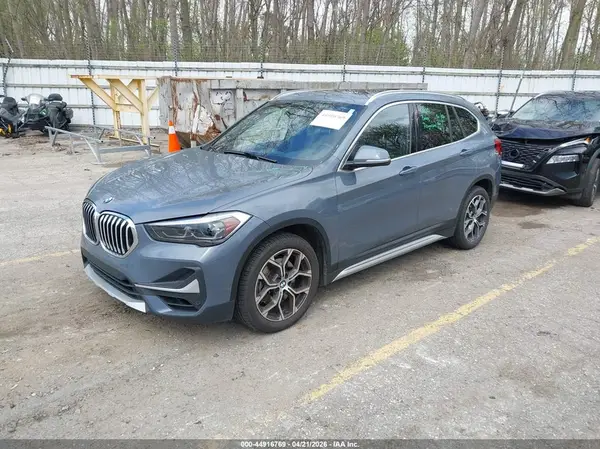 WBXJG9C05M5U04617 2021 BMW X1 - Image 2