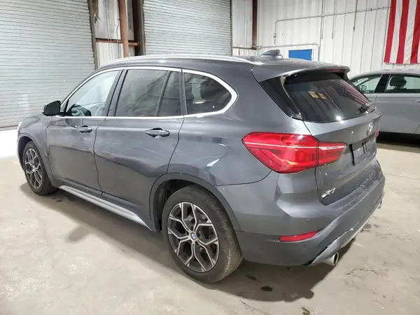 WBXJG9C06M5S53321 2021 BMW X1 - Image 2