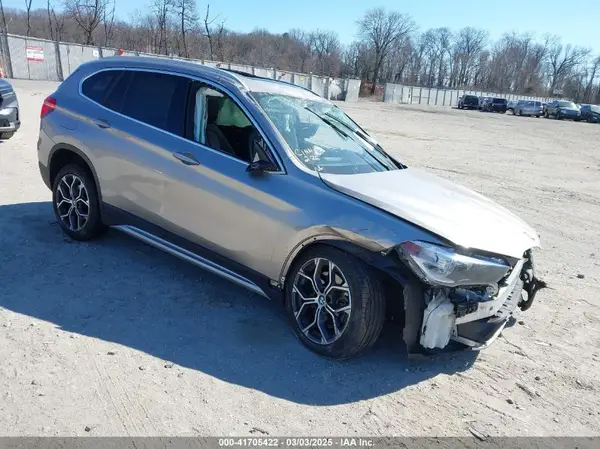 WBXJG9C06M5S85511 2021 BMW X1 - Image 1