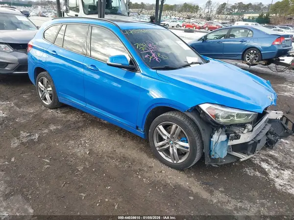 WBXJG9C06M5T32097 2021 BMW X1 - Image 1