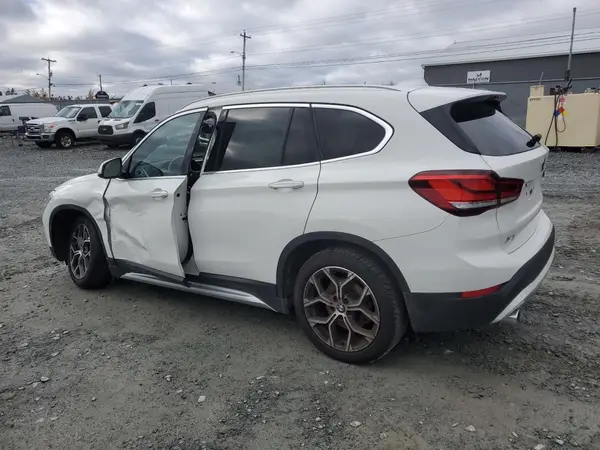 WBXJG9C06M5T69831 2021 BMW X1 - Image 2